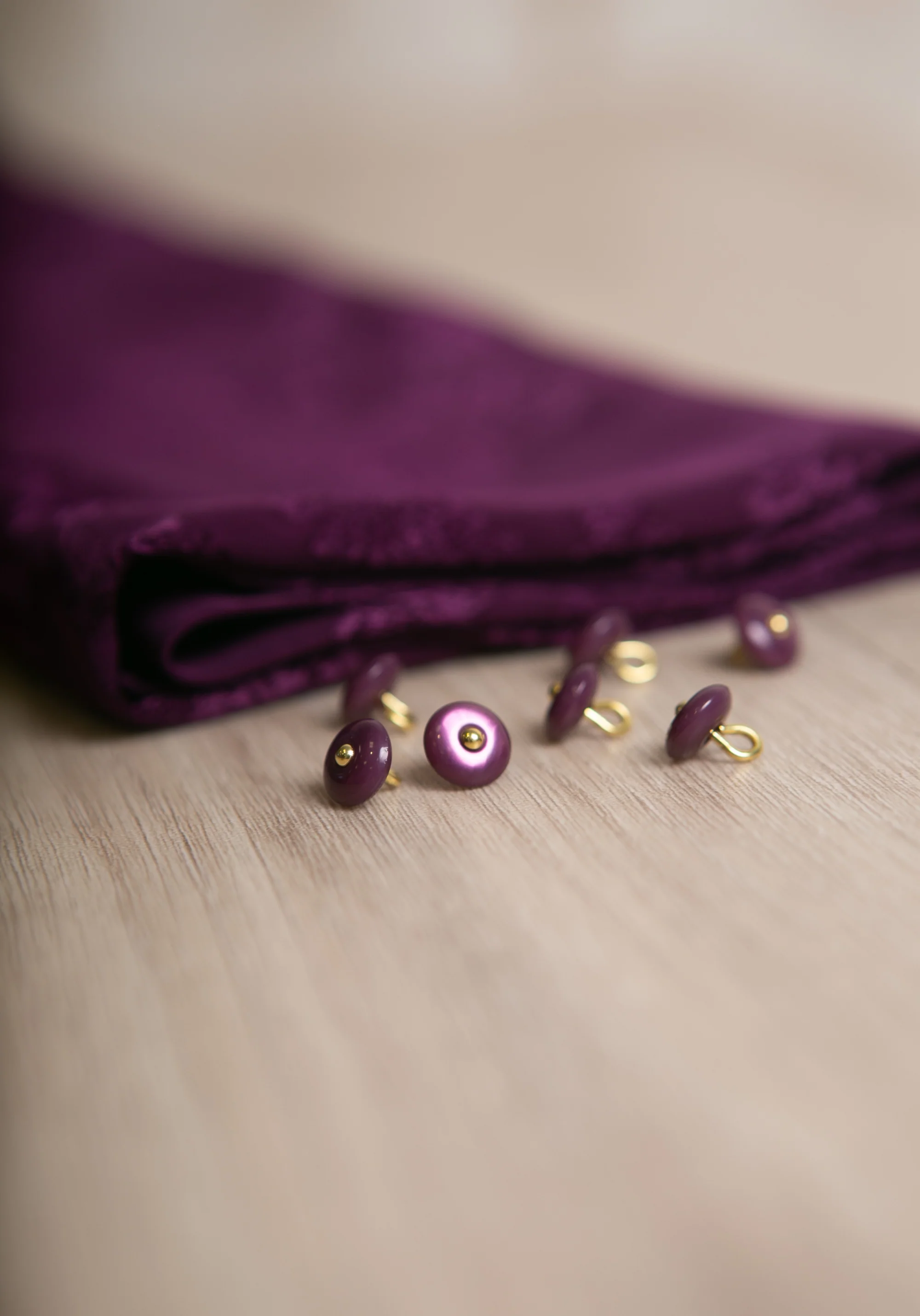 Bouton à coudre en nacre Wink Glossy 10 mm - Plusieurs couleurs - Image 4