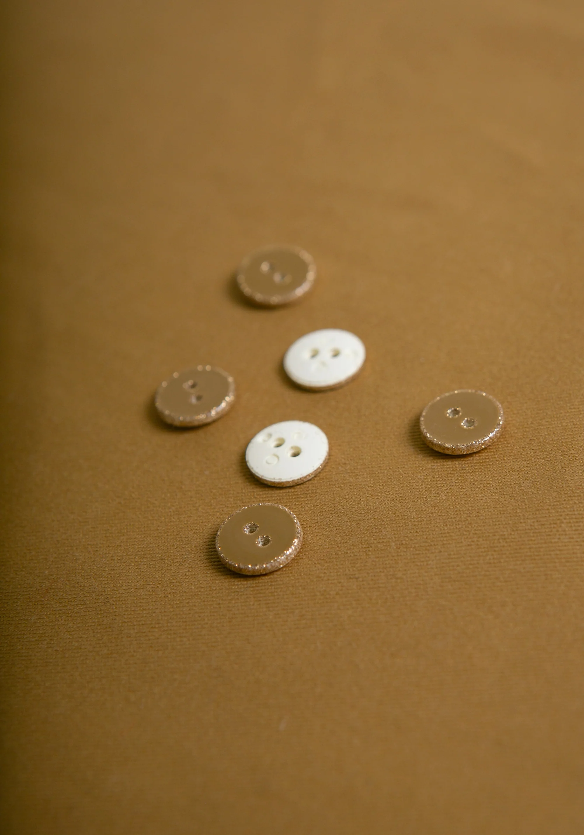 Bouton à paillettes dorées 12 mm - Plusieurs couleurs - Image 7