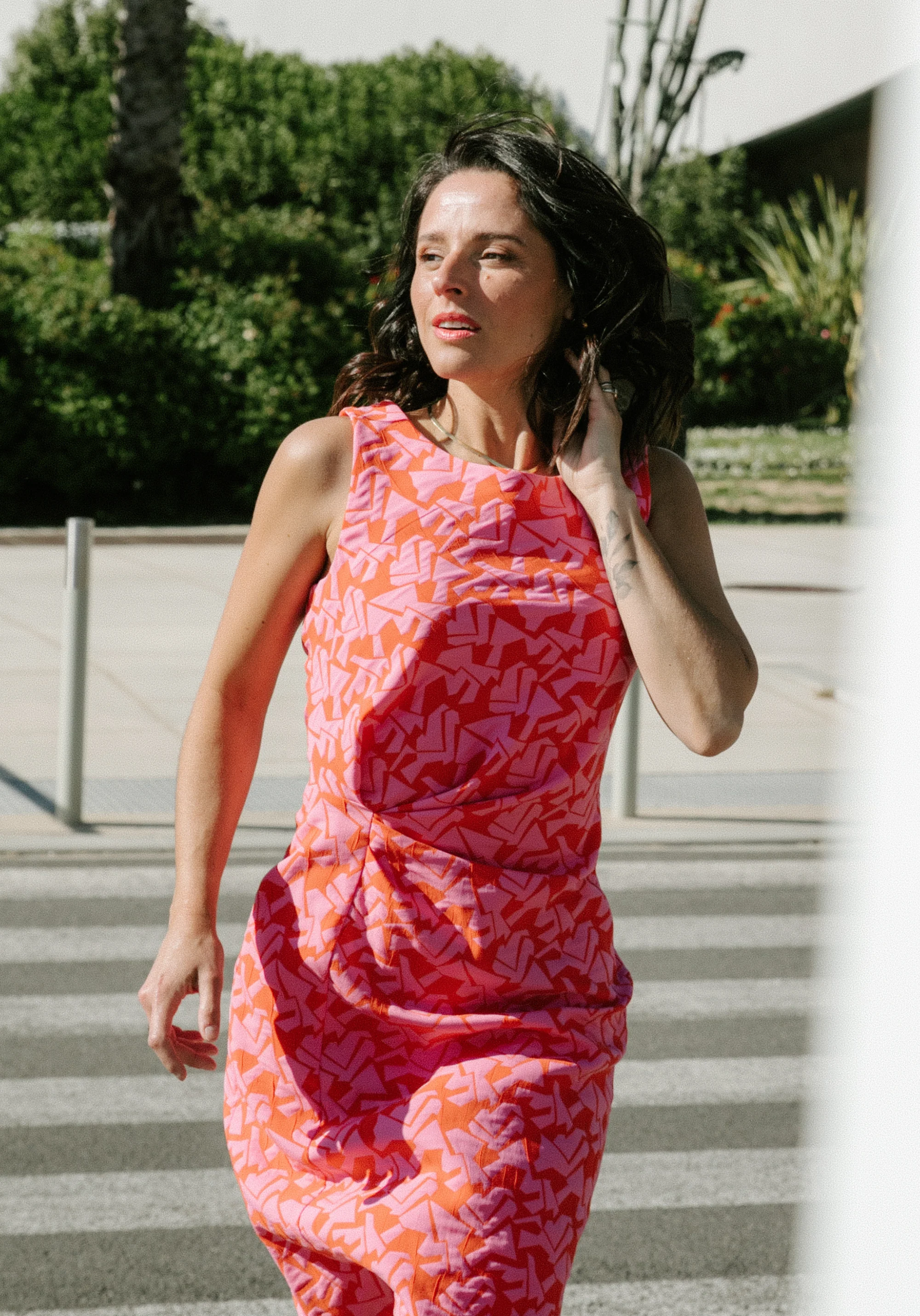 Box Couture - La Robe Drapée Twist - Image 6