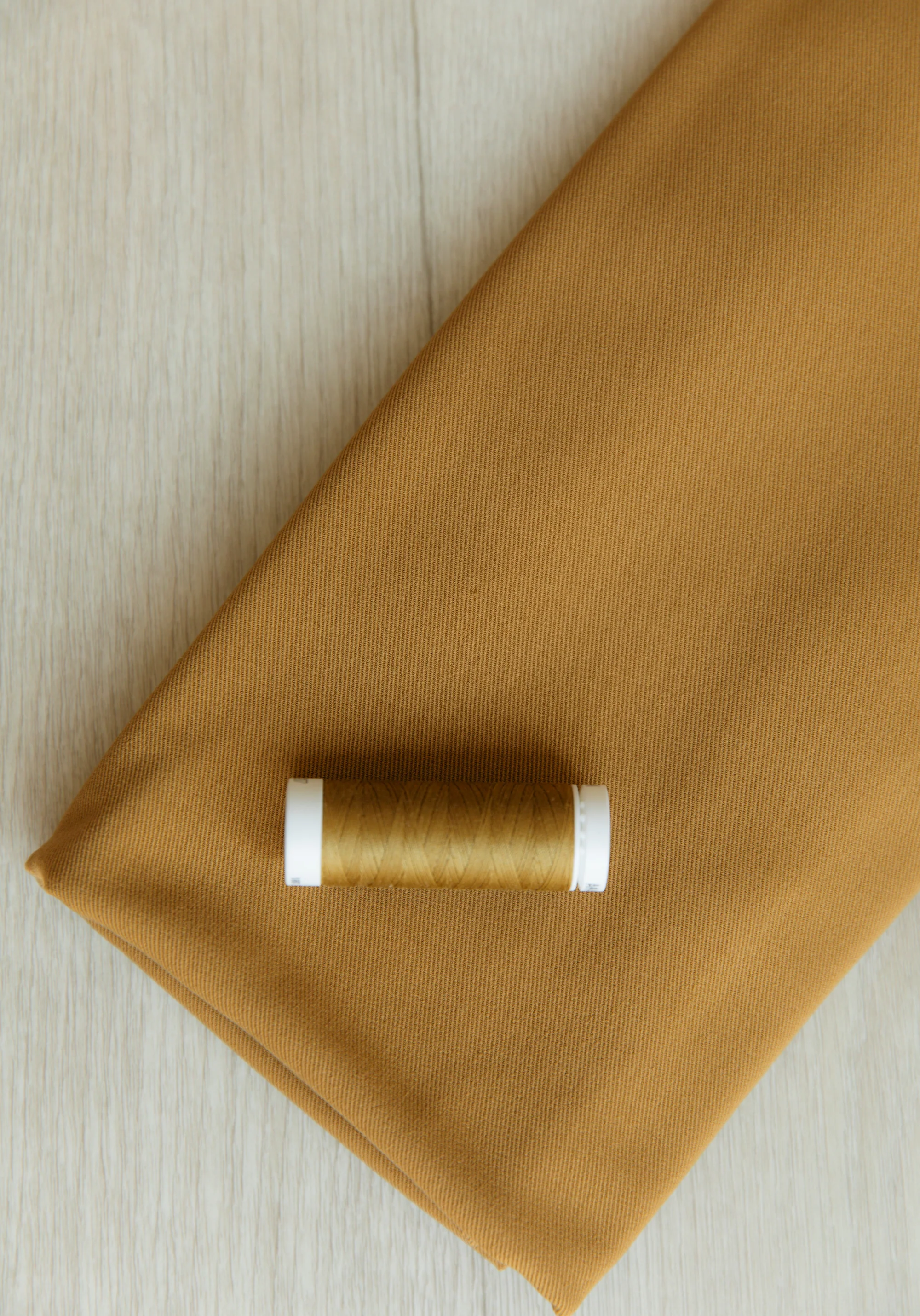 COUPON 220 CM - Tissu gabardine de coton - Cumin - Image 3