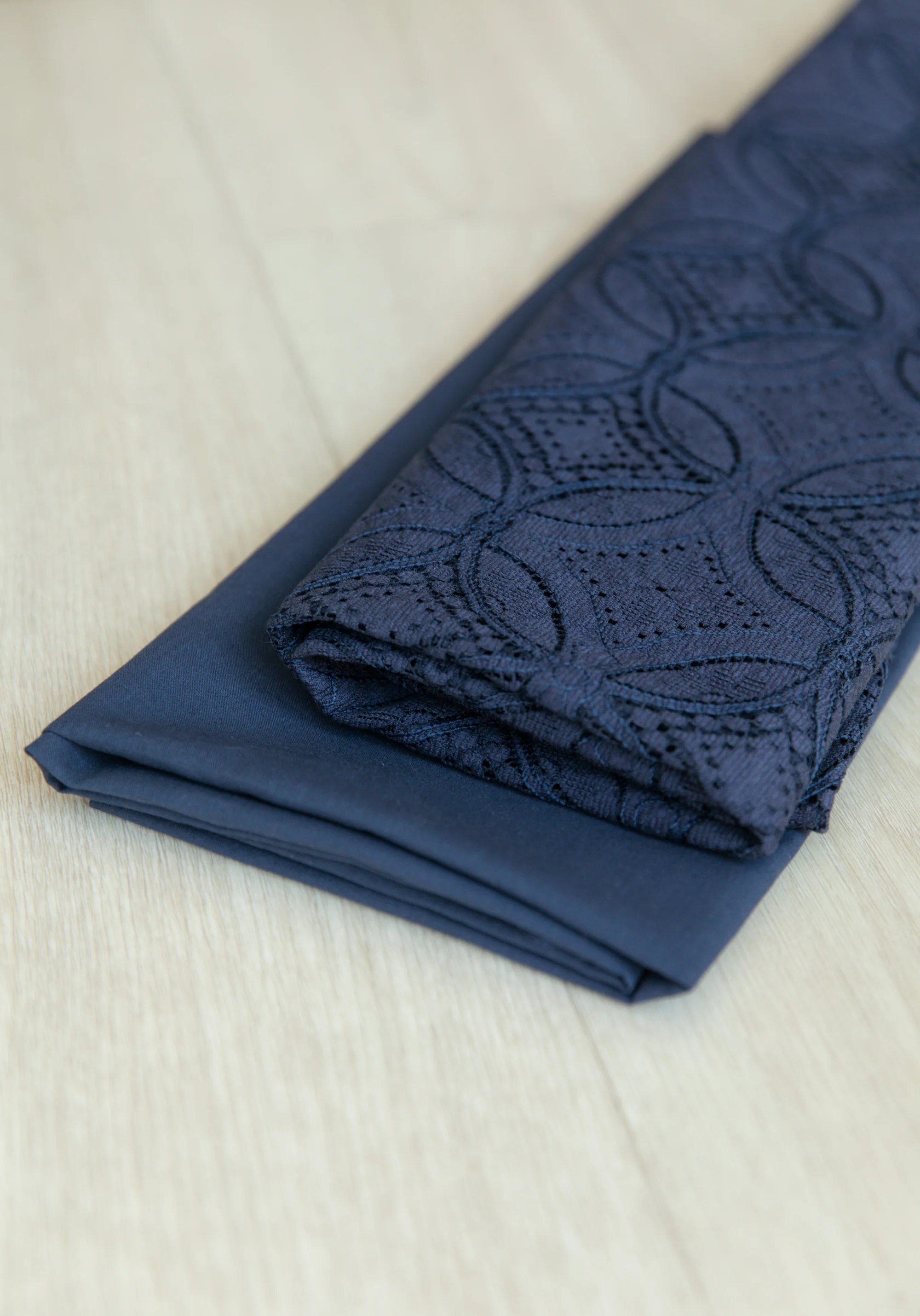 COUPON 30 cm - Tissu dentelle Botanica - Smoky Blue - Image 20