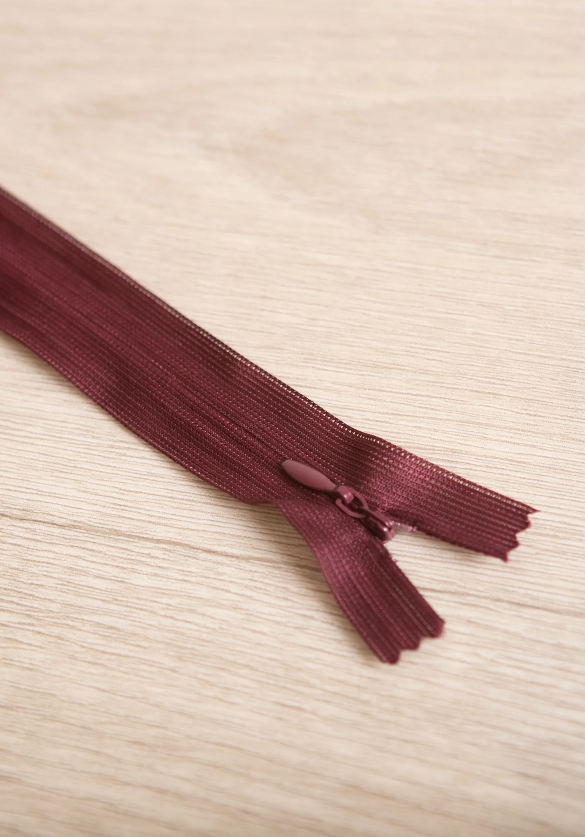 Fermeture éclair invisible 22 cm - Plusieurs coloris - Image 4