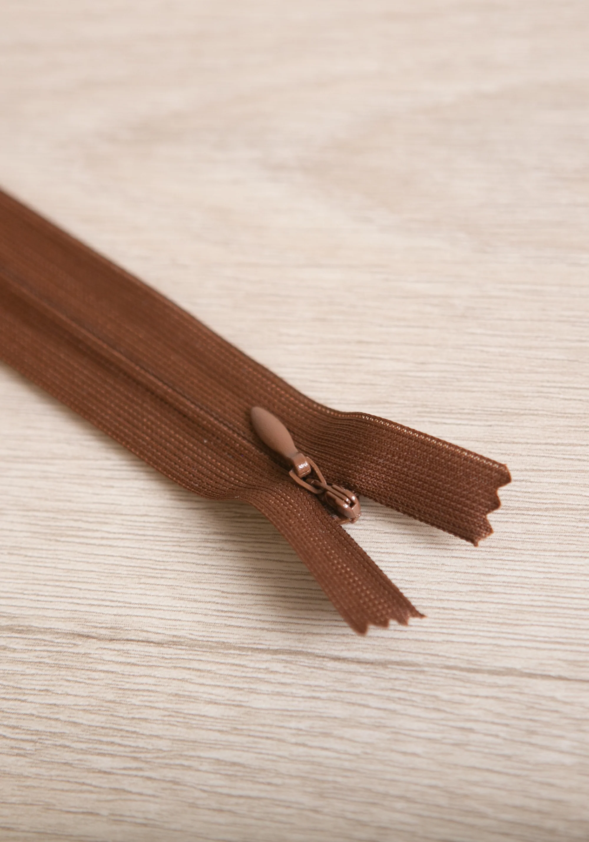 Fermeture éclair invisible 22 cm - Plusieurs coloris - Image 8