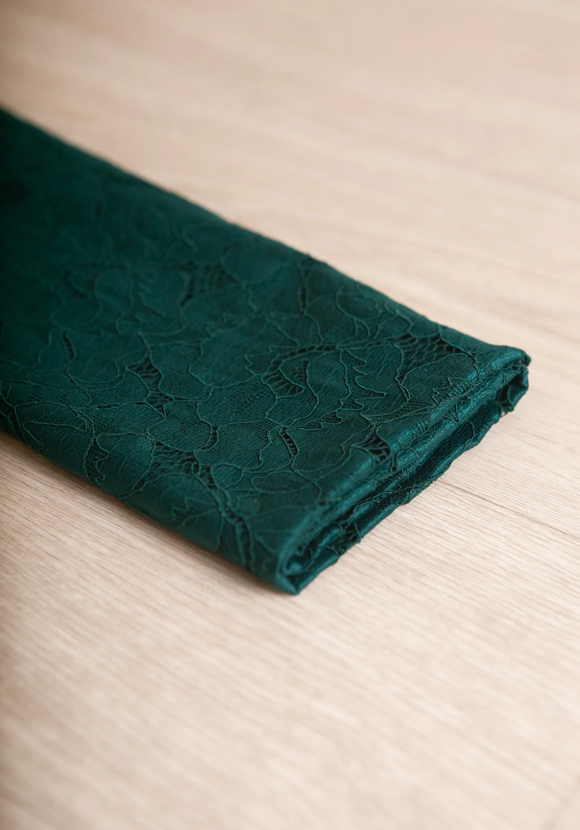 Tissu dentelle florale Daphné - Plusieurs coloris - Image 8