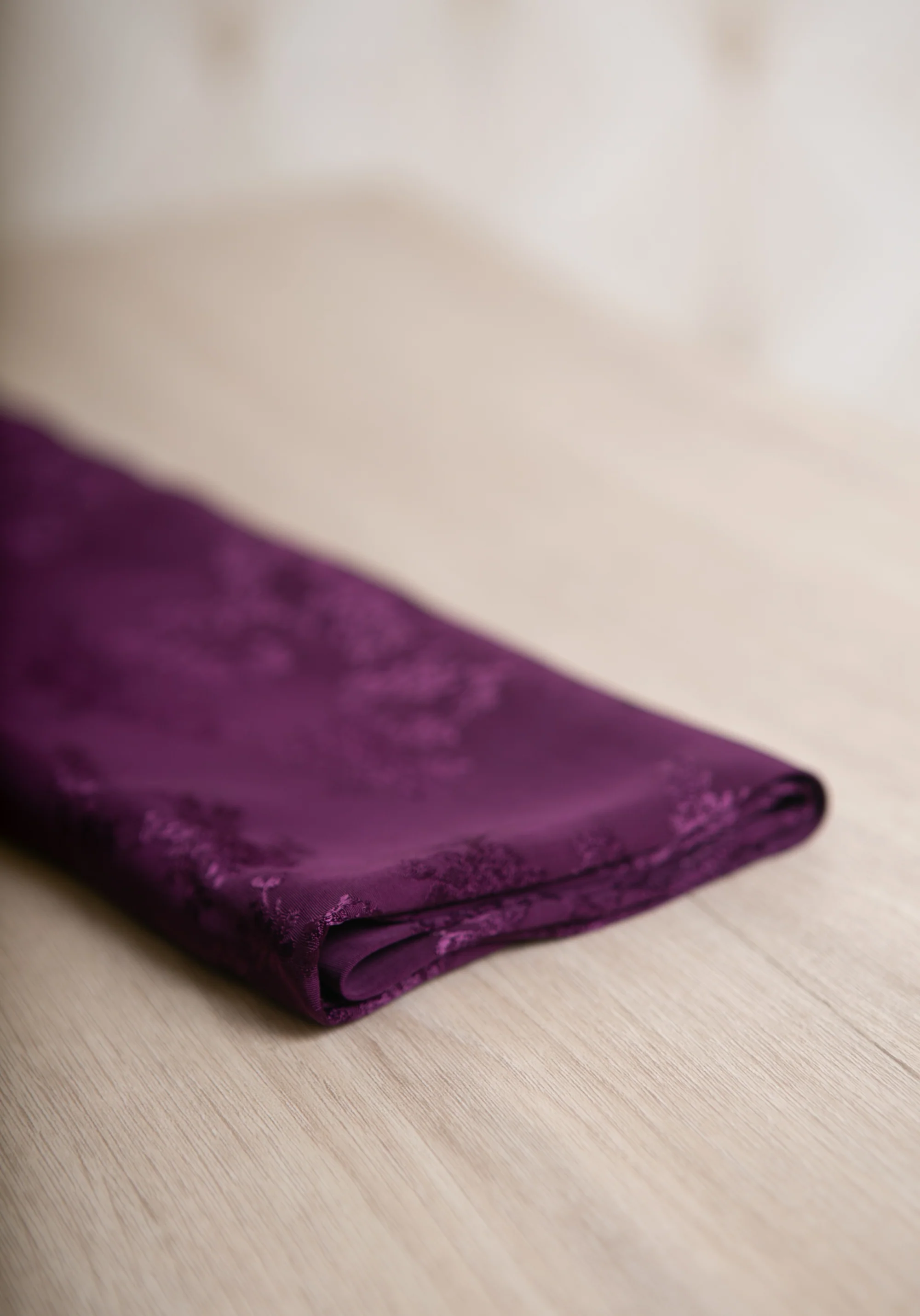 Tissu jacquard de viscose Poésie - Plusieurs couleurs - Image 3