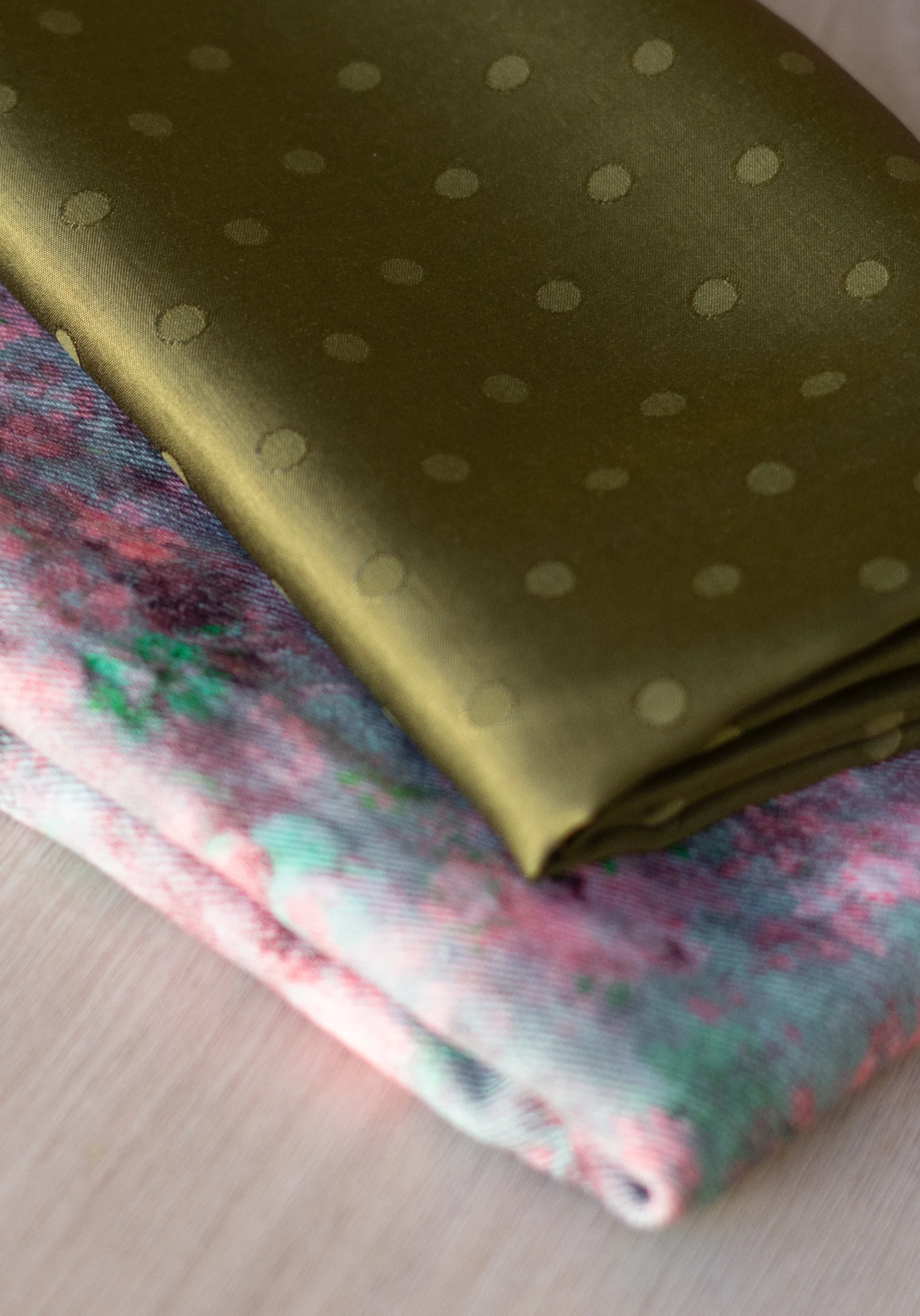 Tissu jacquard pois Lucente - Pour vêtements et doublures élégantes - Plusieurs couleurs - Image 42