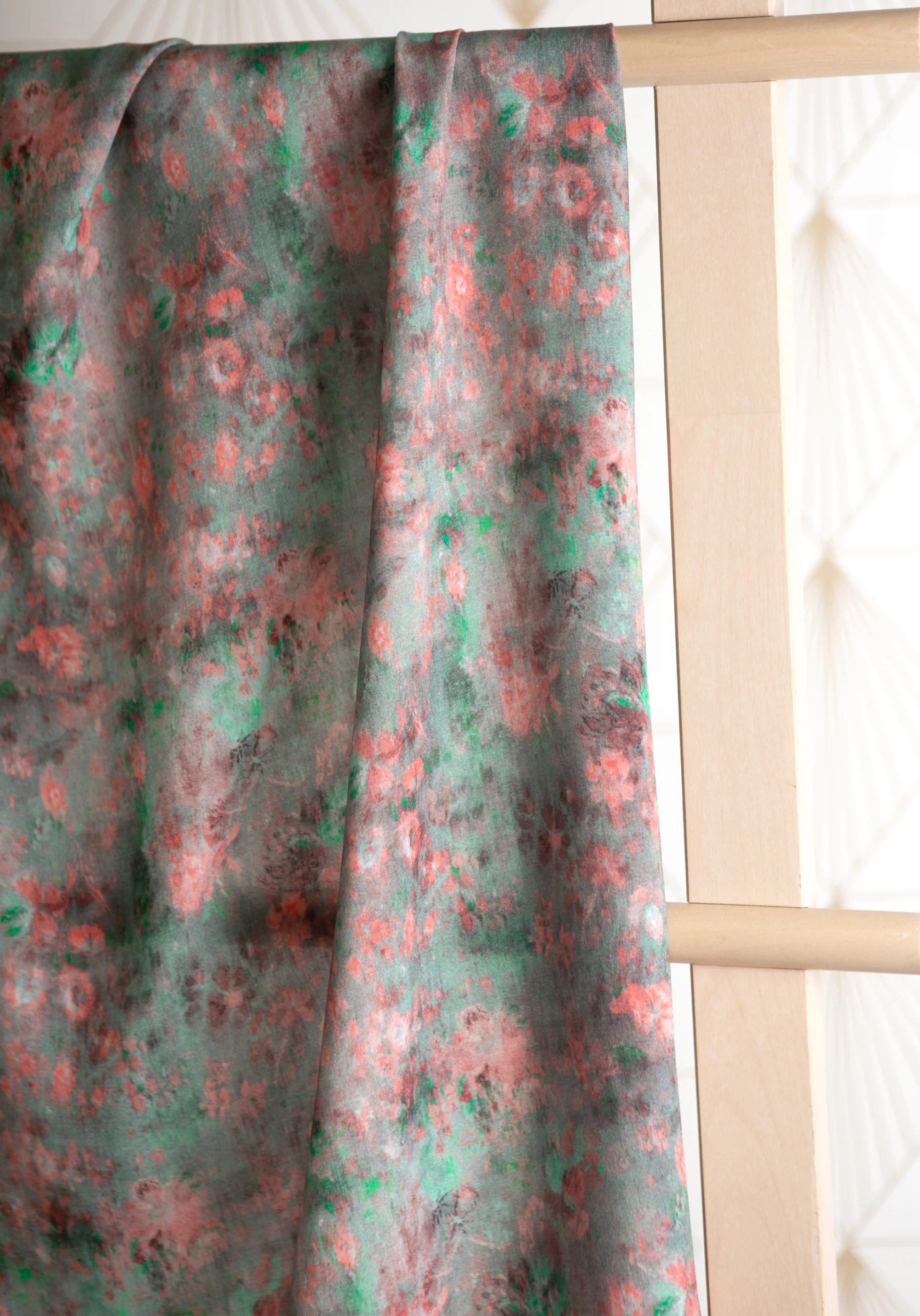 Tissu popeline de viscose imprimée Ghost Flower - Plusieurs coloris - Image 30