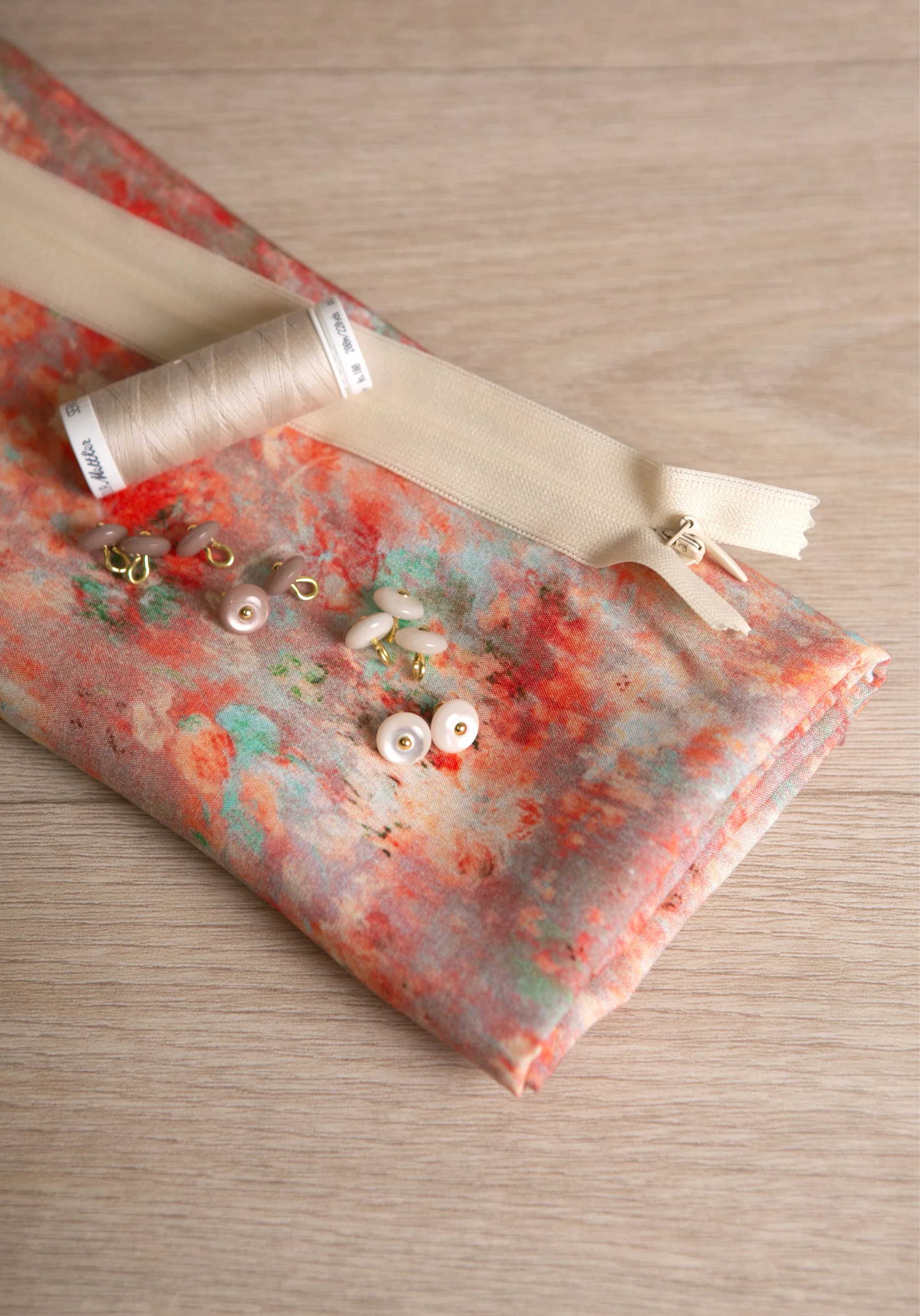 Tissu popeline de viscose imprimée Ghost Flower - Plusieurs coloris - Image 6