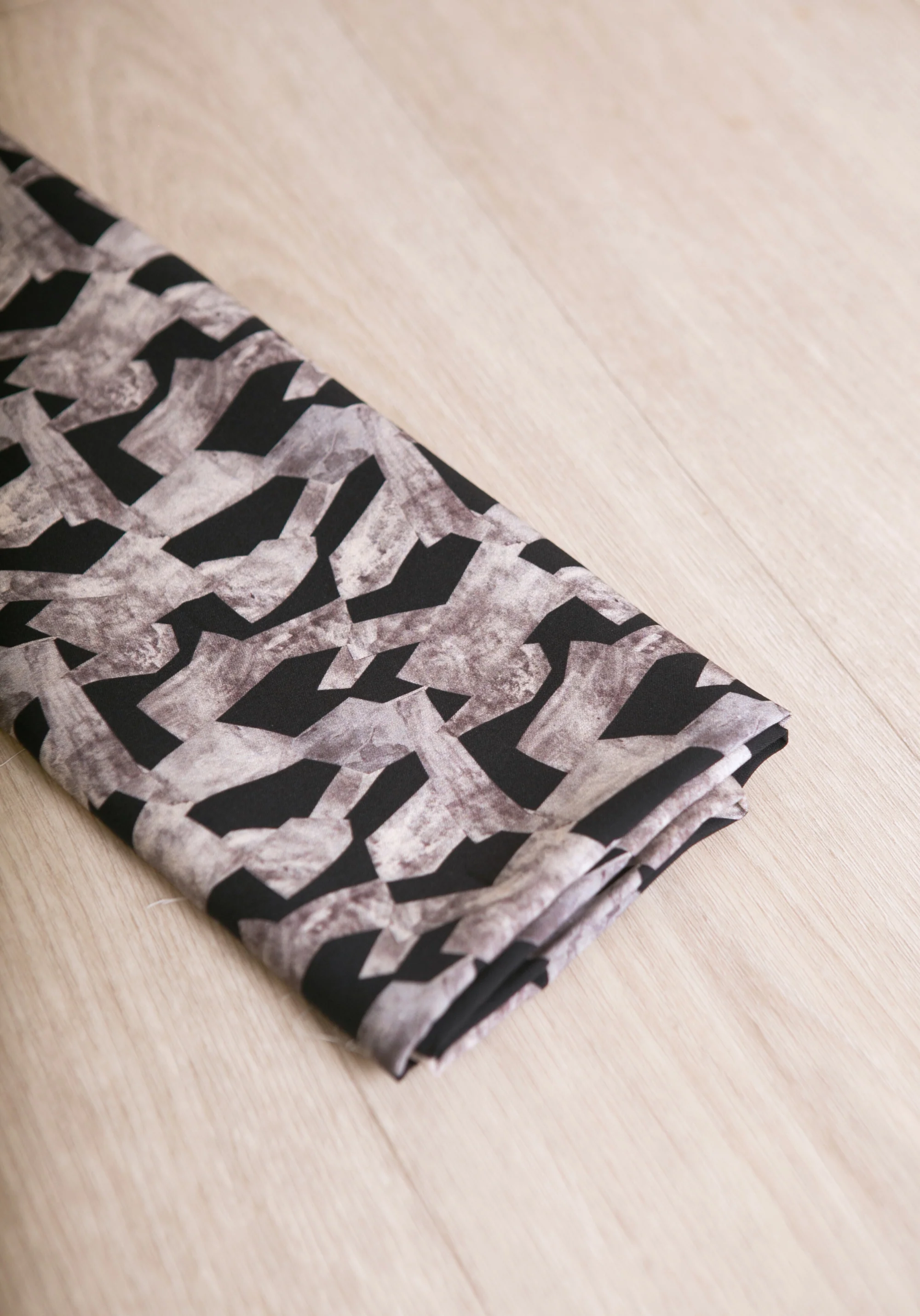 Tissu popeline de viscose imprimée Pietra - Plusieurs coloris - Image 14