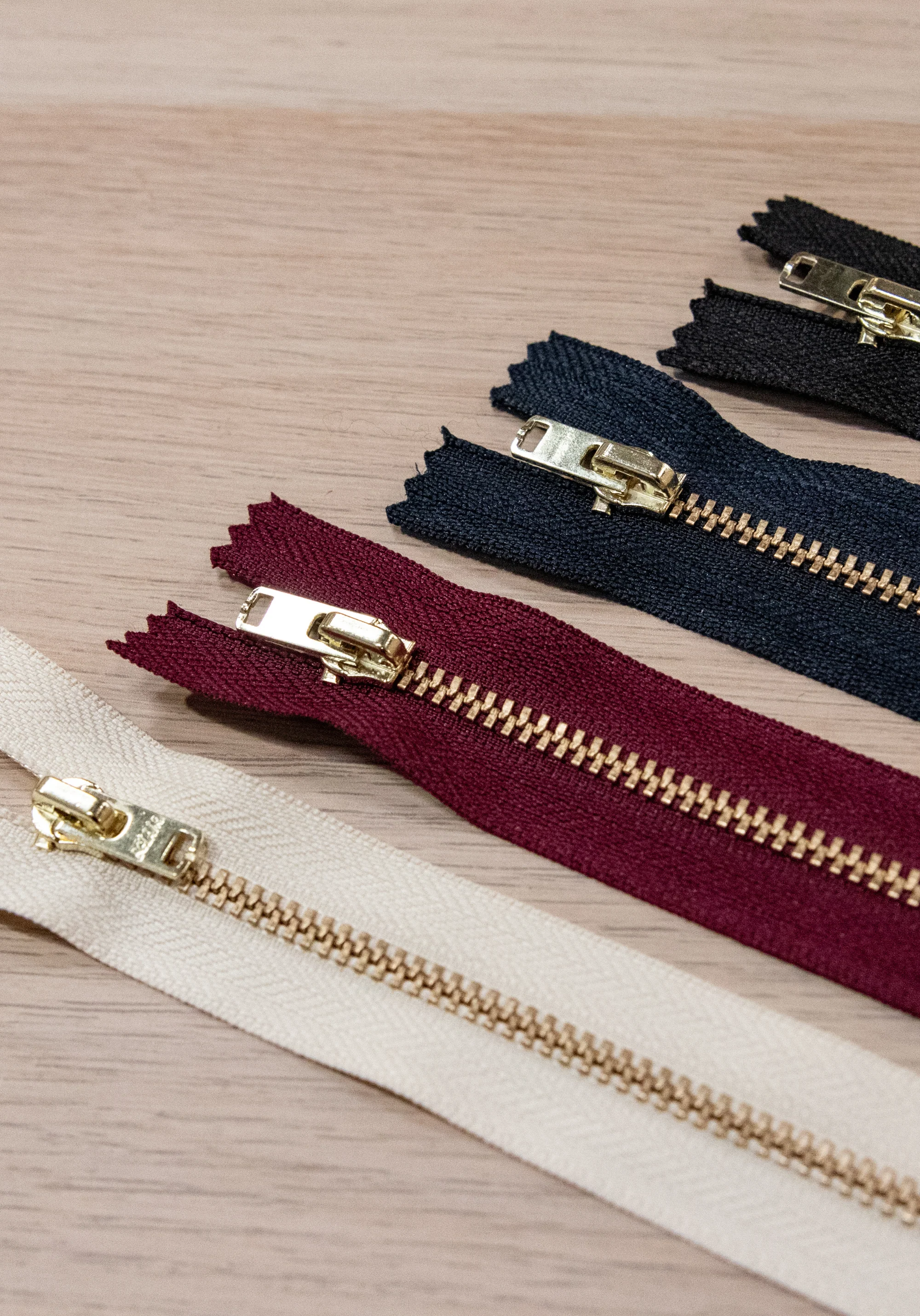 Zip 13 cm non séparable pour veste et blouson - Plusieurs coloris - Image 3